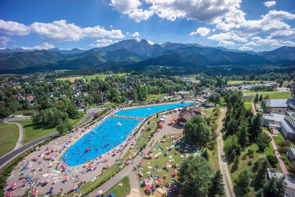 Liliowe Turnie, Zakopane Centrum, Garaz Podziemny Buitenkant foto